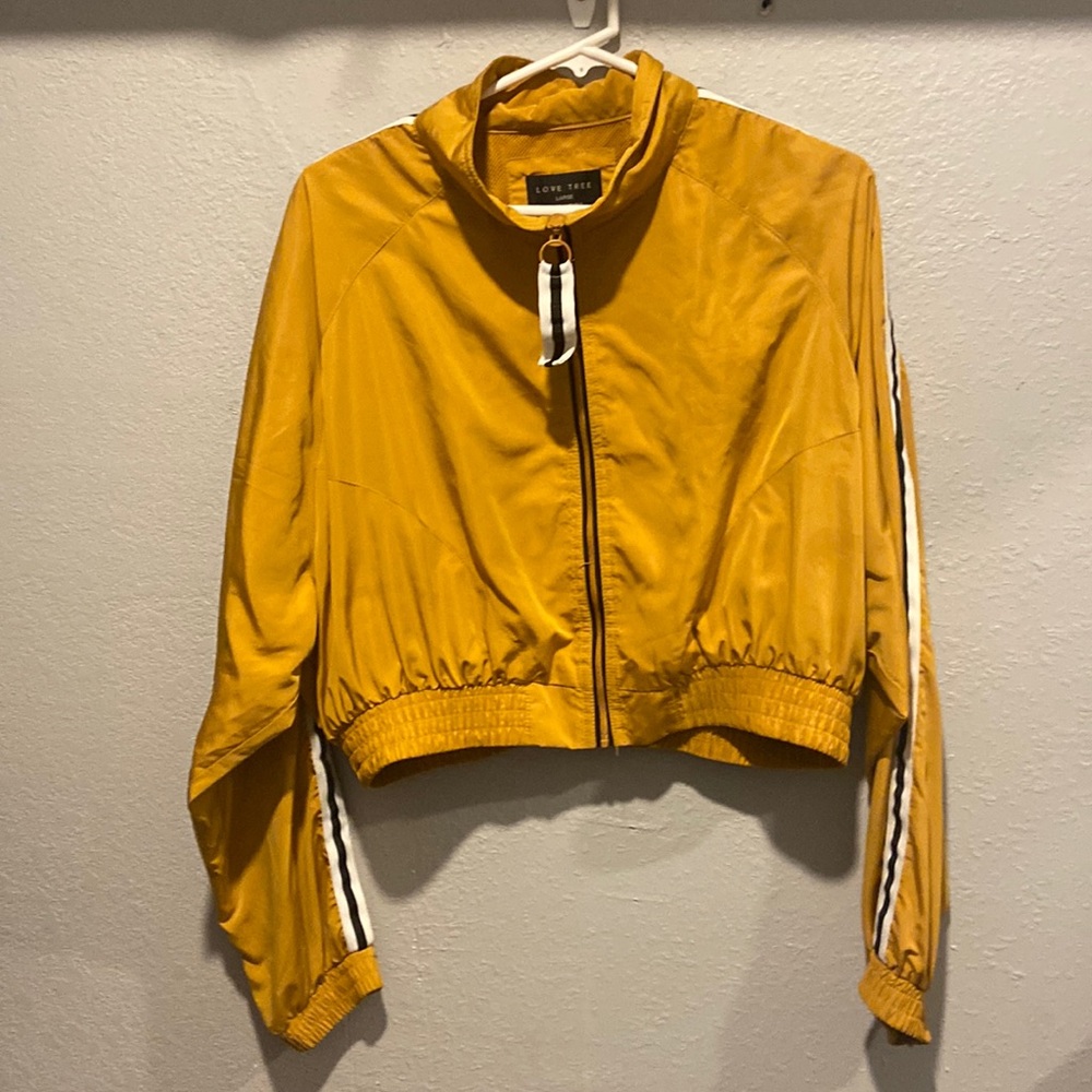 yellow striped arm design cropped, zip up, nylon sweater